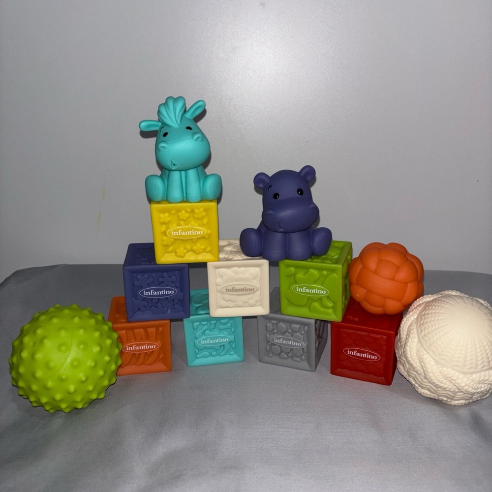 Infantino Baby Blocks & Sensory Balls – Stacking Blocks, Animals & Balls - Used